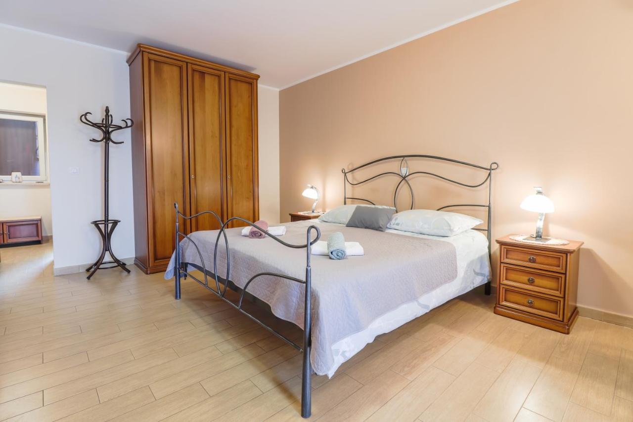 Bed & Breakfast Kastel Žbandaj المظهر الخارجي الصورة